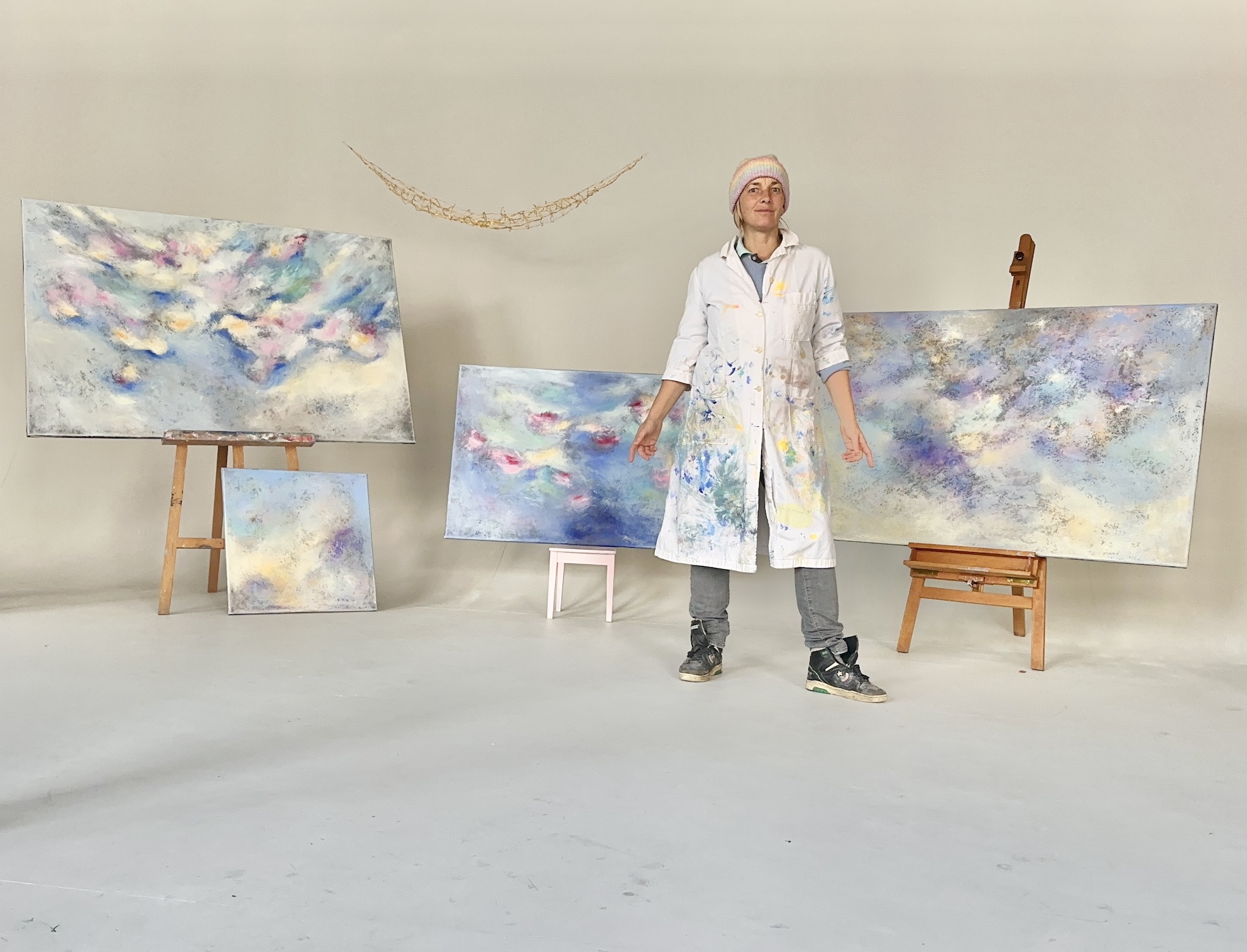 BARBARA HUSAR STUDIO AQUAMARIN